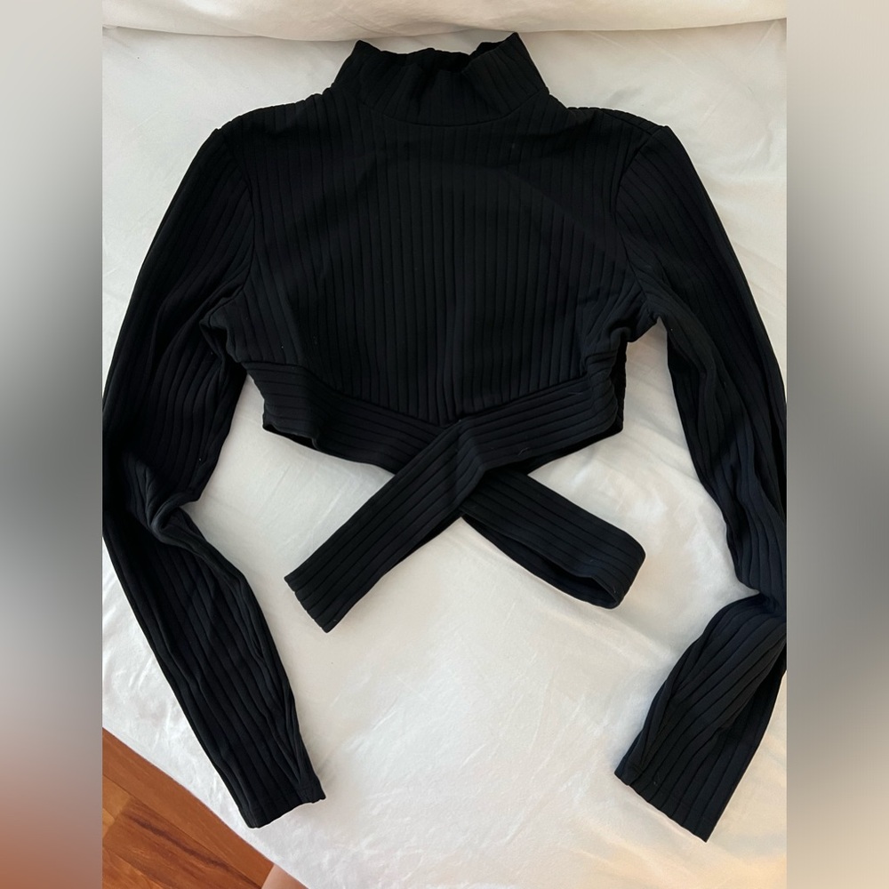 Michi Ribbed Crop Top